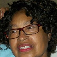 Martha Richards Photo 32