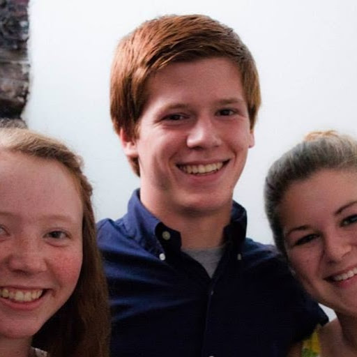 Avery Bailey Photo 23