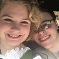 Holly Irwin Photo 19