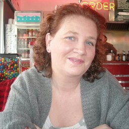 Amy Horton Photo 8