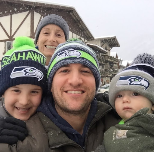 Tyson Thompson Photo 27