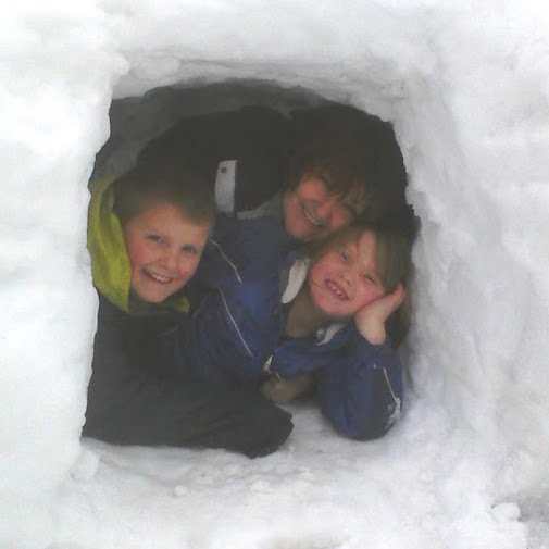 Ellen Mills Photo 23