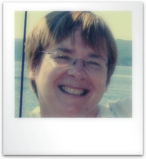 Laurie Edwards Photo 35 Laurie Edwards Photo 35