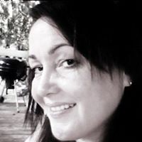 Julie Buckner Photo 20