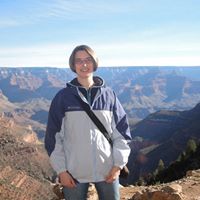 Emily Bates Photo 25