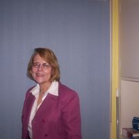 Dorothy Bryant Photo 37