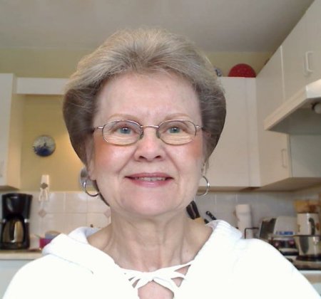 Carol Berg Photo 15