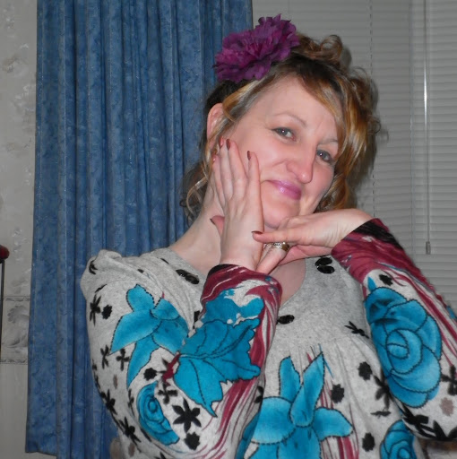 Kay Wells Photo 14
