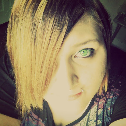 Stephanie Conner Photo 7