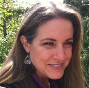 Shelley Pearson Photo 34