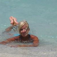 Cindy Currie Photo 11