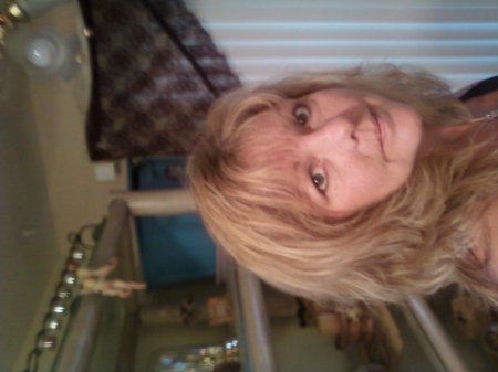 Cindy Fisher Photo 32