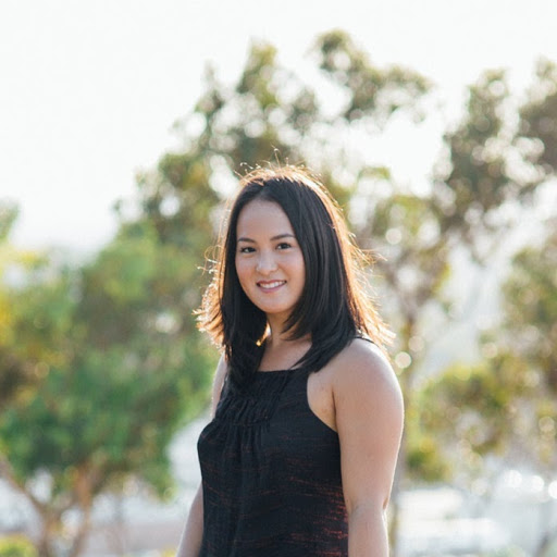 Angela Yu Photo 29
