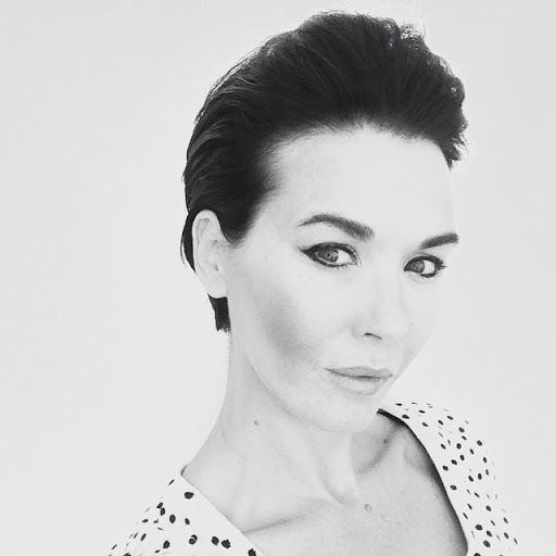 Amelia Powers Photo 1