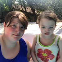 Elizabeth Peer Photo 4