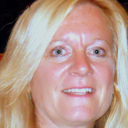 Christine Harney Photo 6