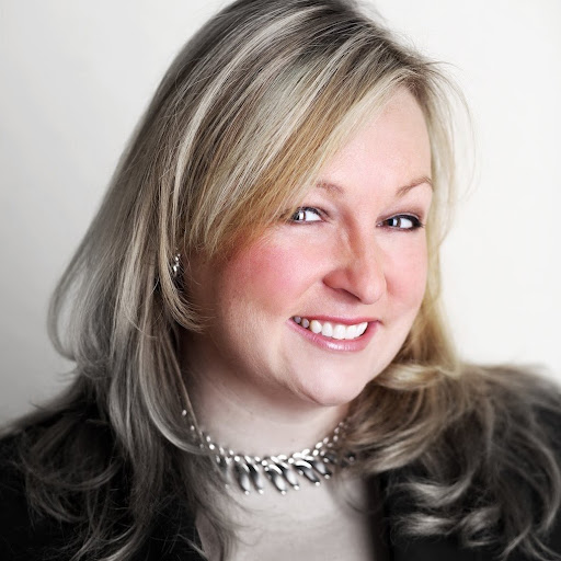 Lorraine Matthews Photo 23