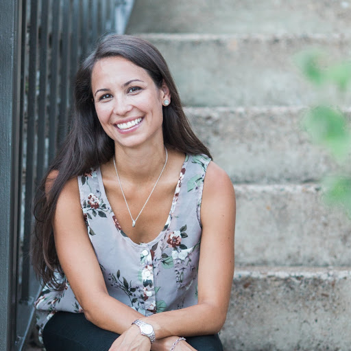 Catherine Hamilton Photo 16