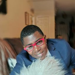 Tracey West Photo 39