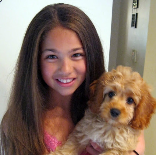 Natasha Singer Photo 11