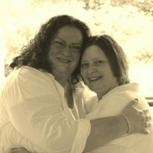 Jennifer Hawk Photo 32