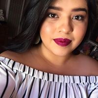 Janet Martinez Photo 17