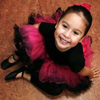 Elizabeth Trevino Photo 15
