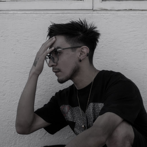 Max Hammond Photo 27