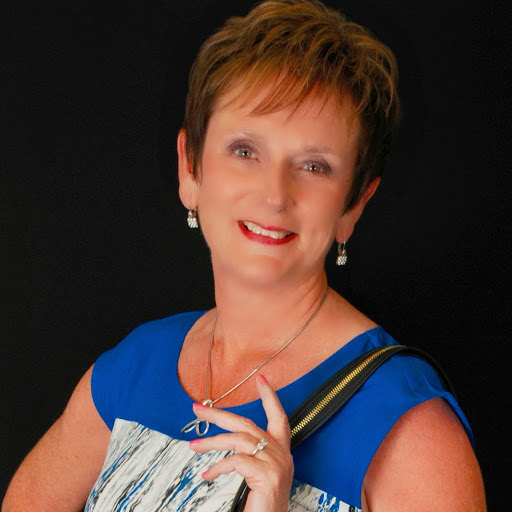 Lynn Wise Photo 26
