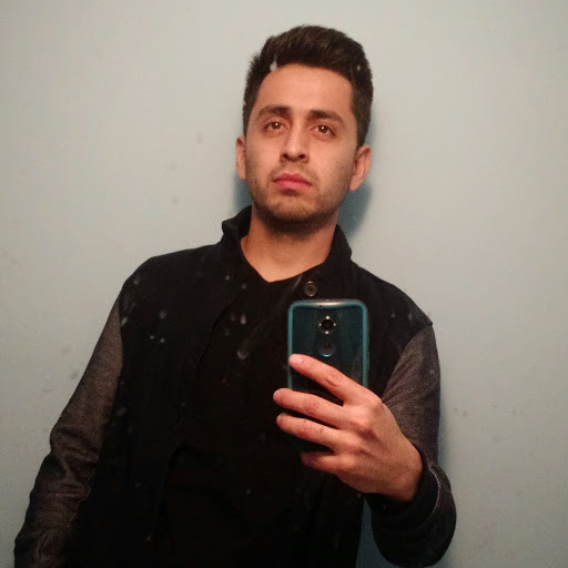 Julio Estrada Photo 34