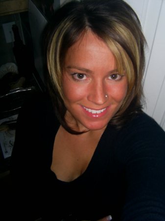 Crystal Lawson Photo 28