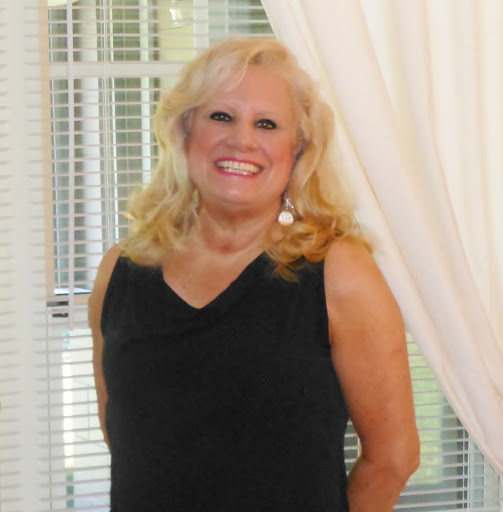 Debra Duncan Photo 18