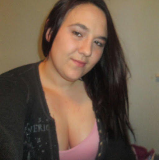 Maxine Green Photo 16