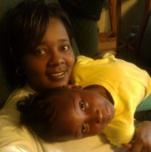 Regina Agee Photo 14
