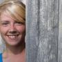 Julie Calvert Photo 11