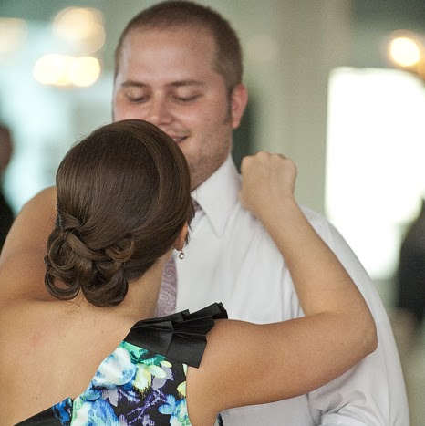 Emily Ellis Photo 17