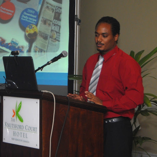 Robert Farr Photo 36