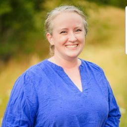 Stephanie Gaston Photo 5