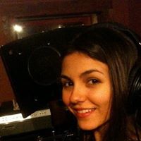 Katherine Webber Photo 6