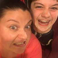 Julie Hallberg Photo 14