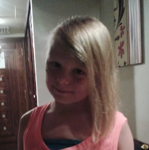 Megan Heath Photo 14