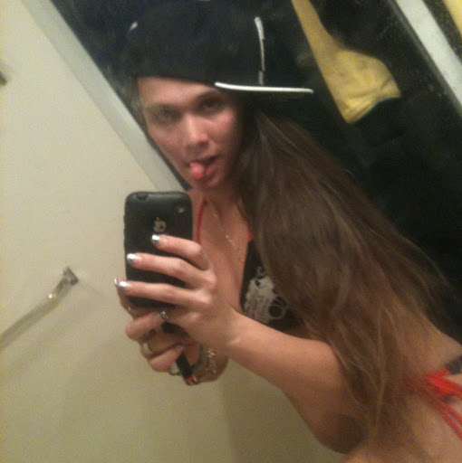 Stephanie Randolph Photo 8