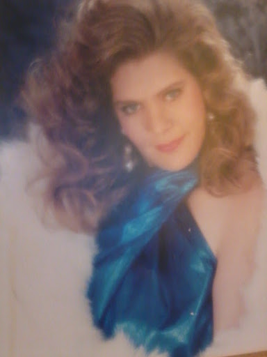 Robin Walton Photo 14