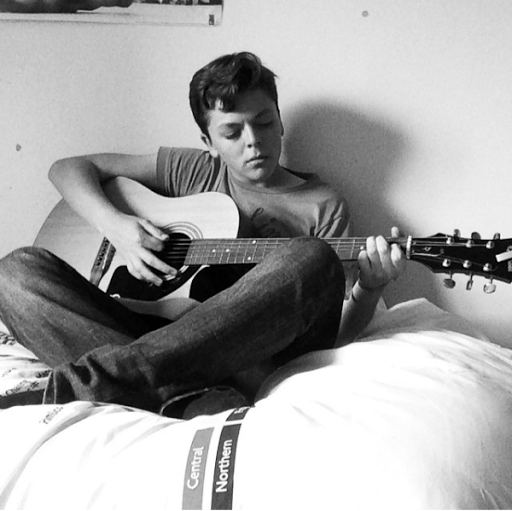 Howard Ellis Photo 38