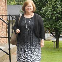 Vickie Thompson Photo 11