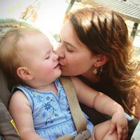 Sarah Burger Photo 12