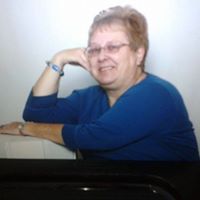Rebecca Staley Photo 13