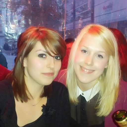 Catherine Eaton Photo 26