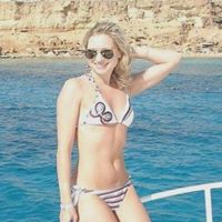 Julie Segovia Photo 18