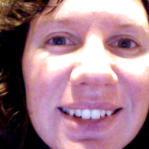 Julie Hancock Photo 36